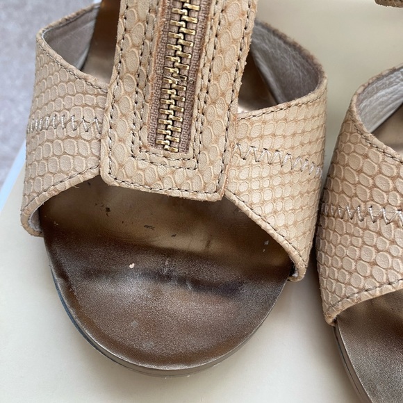 Michael Kors Berkeley T Strap heel in nude size 9 - Picture 5 of 9